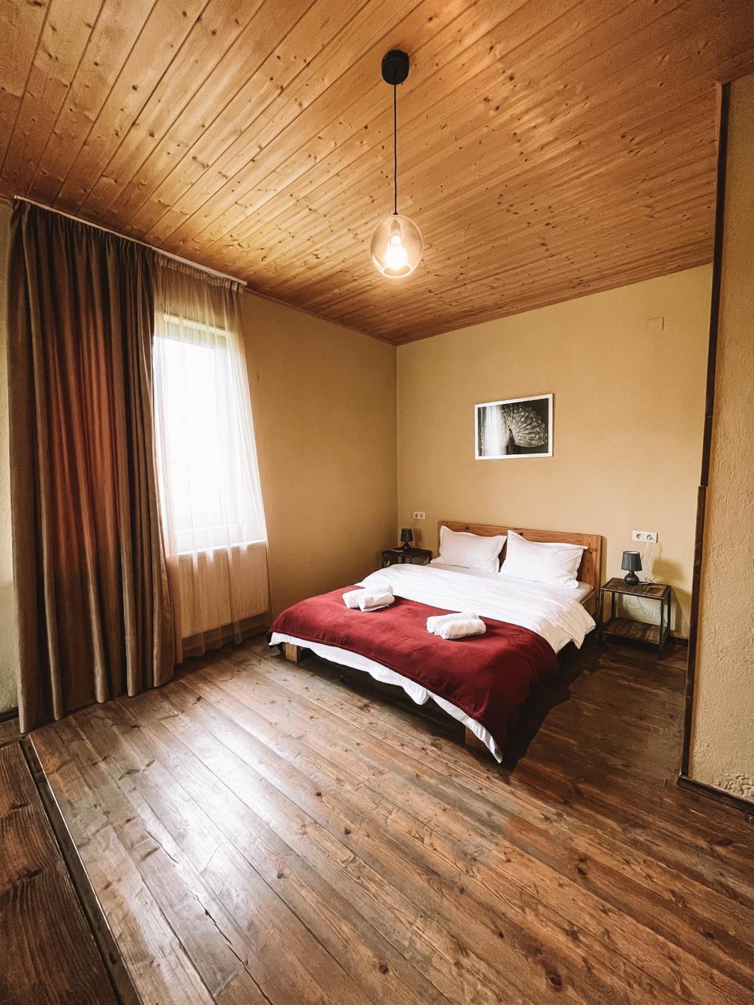 Arte In Kazbegi Hotel Exterior photo